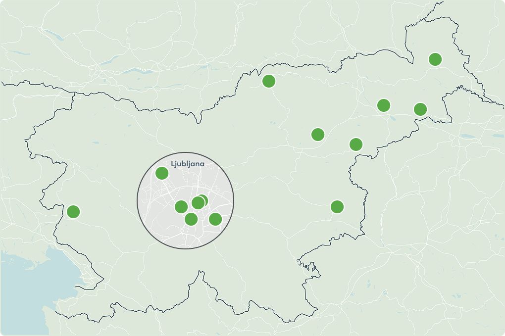 Zemljevid Slovenije, kjer so z zelenimi krogi označene vstopne točke SCKG, s poudarkom območja Ljubljane.
